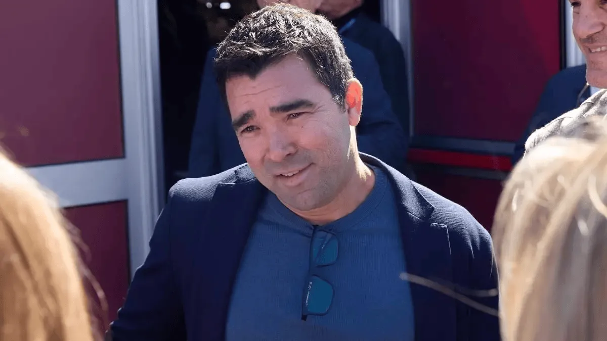 网页版登录入口-每体：热刺保级形势严峻，巴萨正密切关注数位引援目标